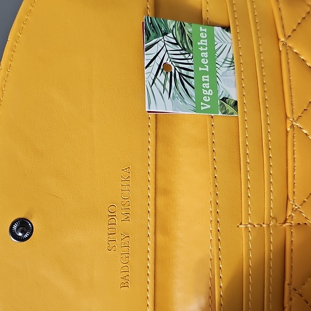 Badgley Mischka Wallet - Picture 5 of 8